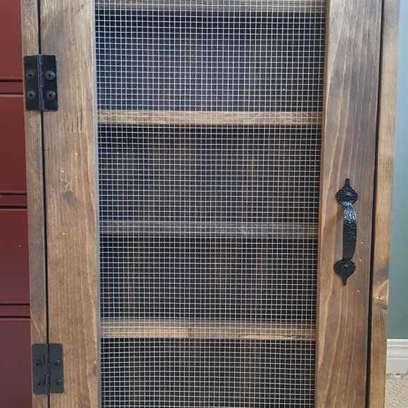 Essential oil cabinets - Picture 3 of 4